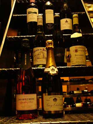 10月グラスワイン 全種類.JPG