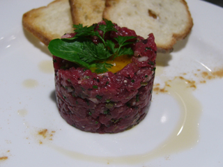 馬肉のタルタルユッケ 009.jpg